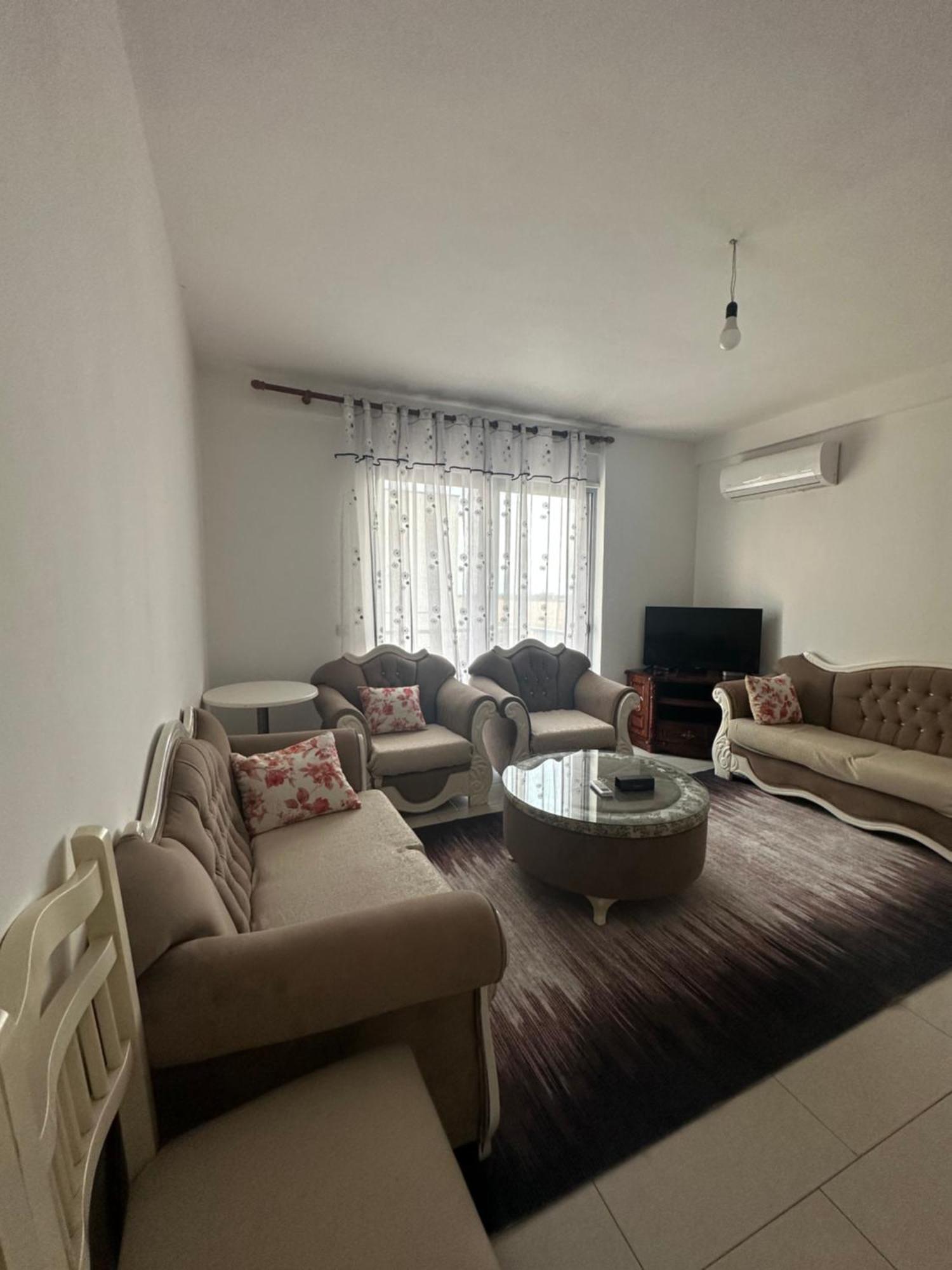 Apartament Genti *